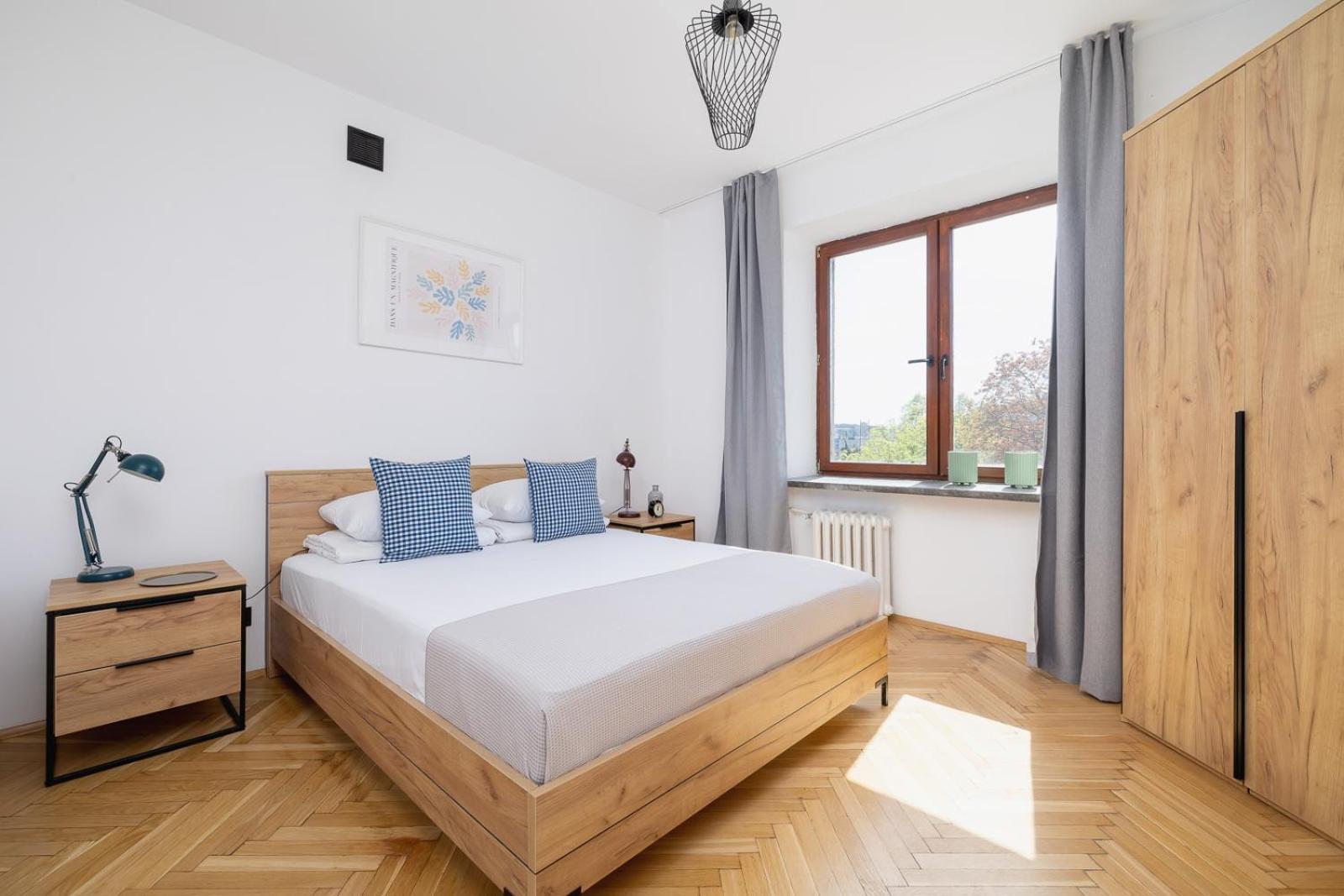 3 Bedroom Apartment-Aleja Daszynskiego- Grzegorzki Krakow Bagian luar foto